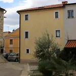 Seaside House Novigrad - 3365 Vakantiehuis