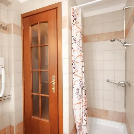 Seaside House Novigrad - 3365 Semesterbostad *