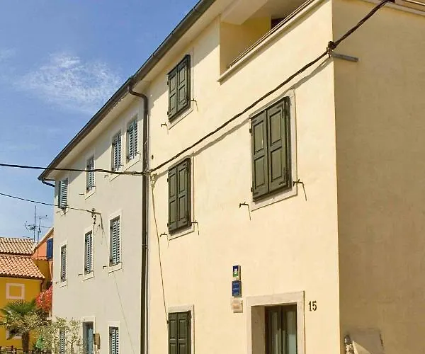 Seaside House Novigrad - 3365 Hébergement de vacances *